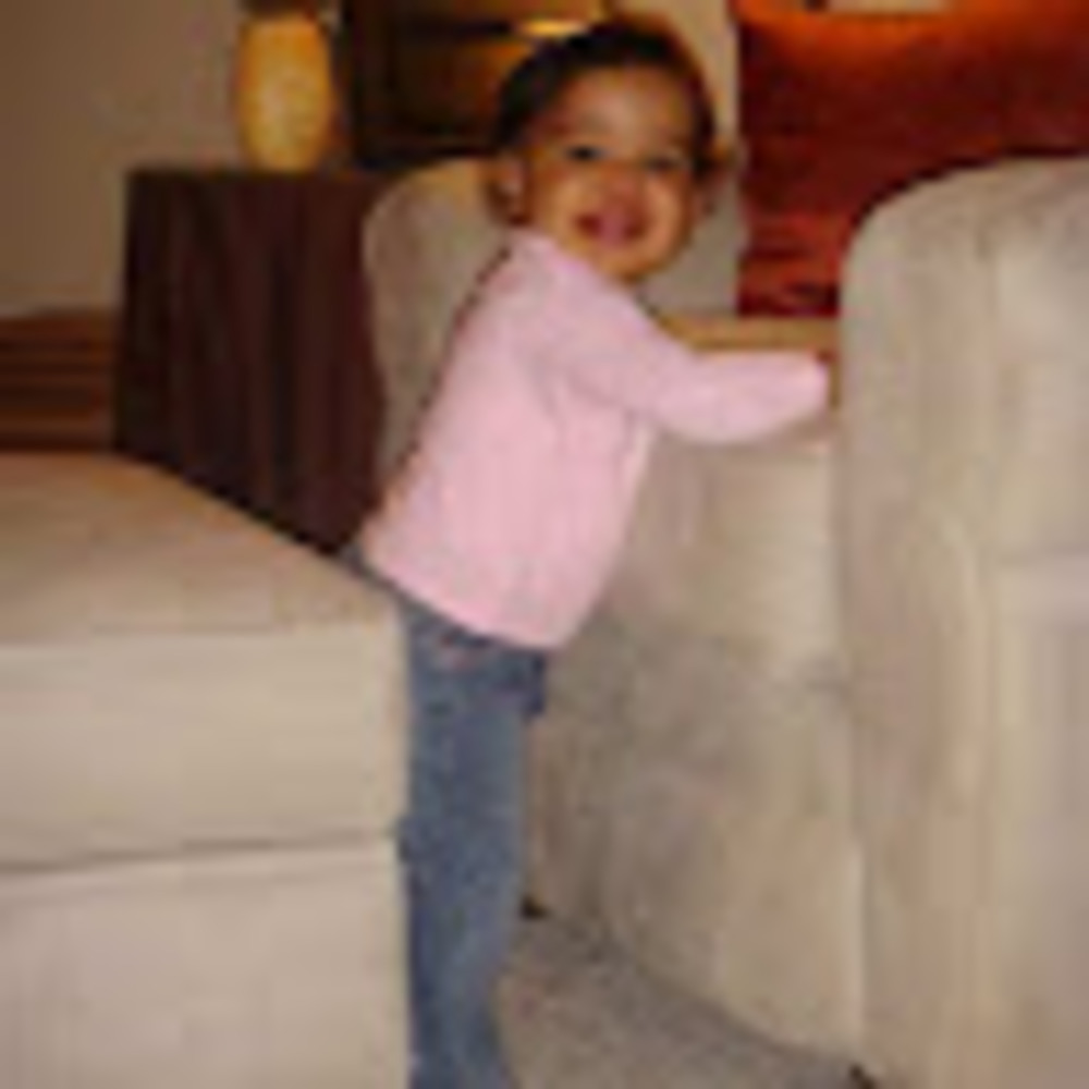 Meet your Posher, Alexia